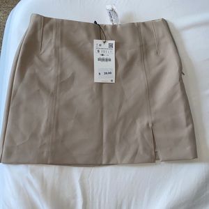 NEW ZARA SKIRT